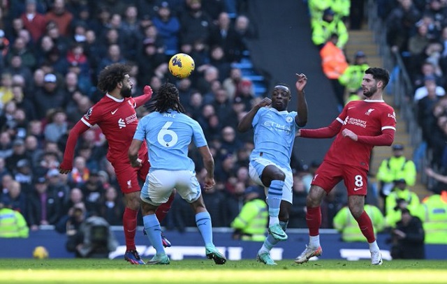 Alisson falha em gol de Haaland, mas Liverpool busca empate com City no  Inglês • Blog do Anderson Souza