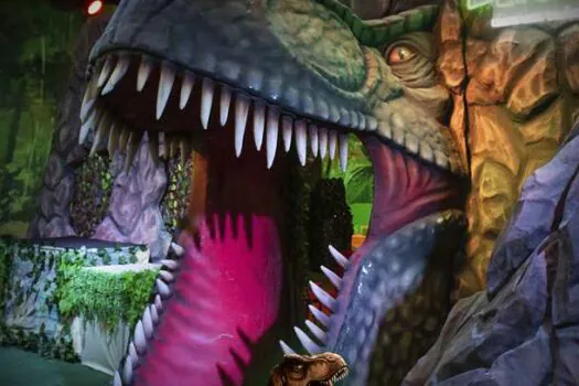 Os dinossauros chegaram no Shopping Metrô Itaquera