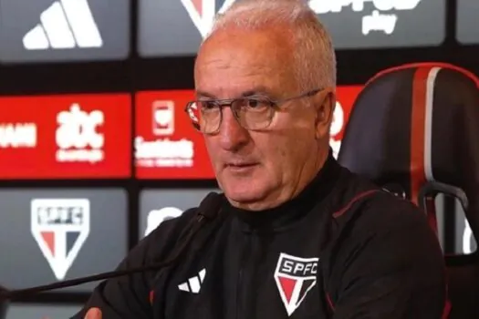 Dorival quer diminuir elenco do São Paulo em quase 40% para 2024