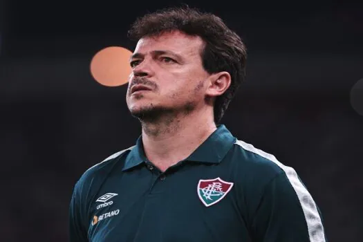 Presidente do Fluminense quer renovar com Diniz até 2025 e não vê seleção como empecilho