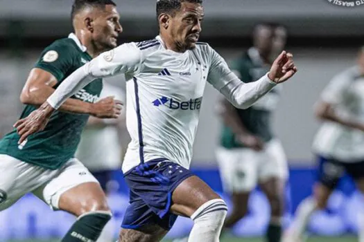 Cruzeiro supera Goiás e ganha fôlego na luta contra o rebaixamento