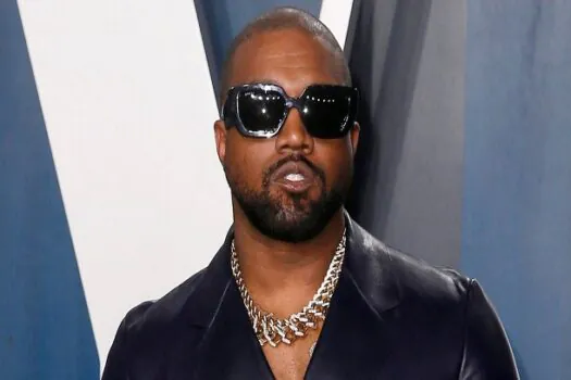 Kanye West é processado nos EUA por agredir fã em 2022