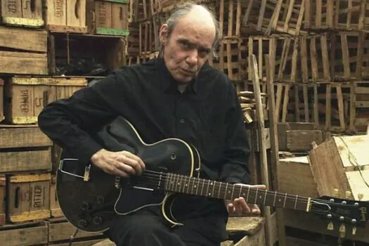 Morre Lanny Gordin, mítico guitarrista que tocou com Gil e Gal Costa