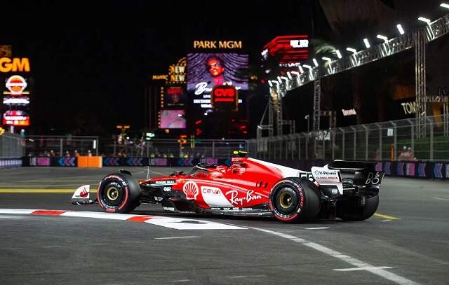 Leclerc domina treino classificatório e conquista pole em Las Vegas