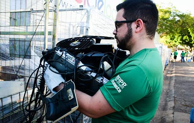 1º Mutirão EcoSaúde em Guarujá terá serviços de saúde gratuitos e drive-thru de lixo eletrônico