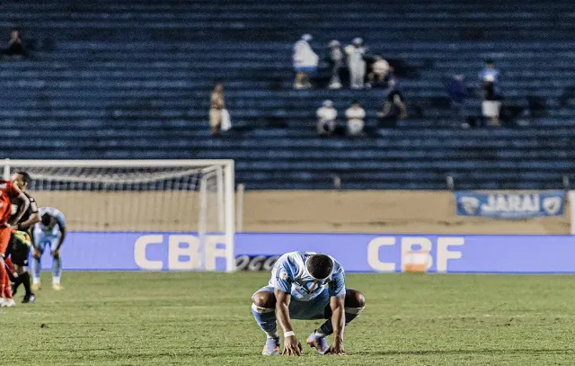 londrina-rebaixado