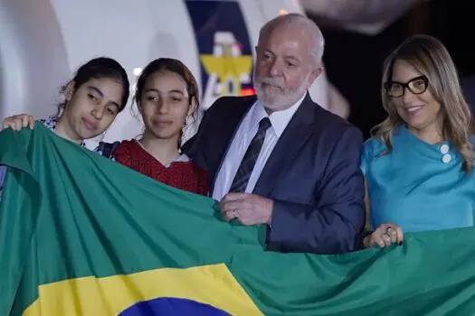 Lula garante que Brasil tentará trazer mais famílias da Faixa de Gaza