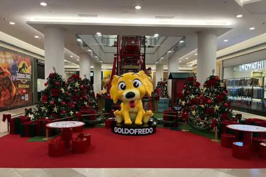 Já é Natal no Golden Square