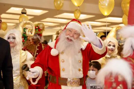 Shopping Ibirapuera inaugura “Brilhos do Natal” com a chegada do Papai Noel