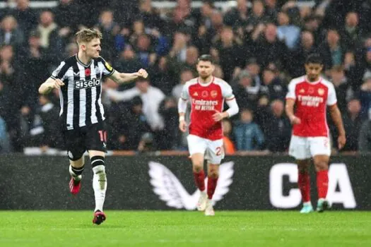 Newcastle vence e derruba invencibilidade do Arsenal no Campeonato Inglês