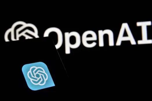 OpenAI: demissões, novo CEO e reinvindicações de funcionários