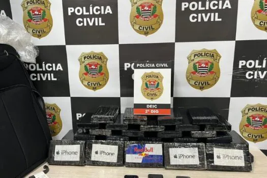 Polícia de SP prende trio que trocava etiquetas de malas para enviar drogas ao exterior