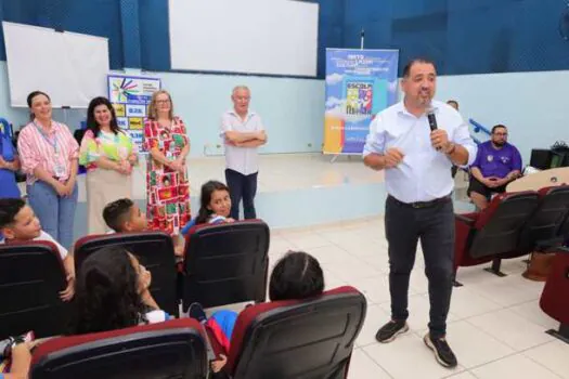 Parceria entre Prefeitura e BRK cria cines clubes em oito escolas municipais de Mauá