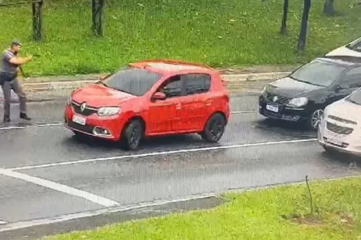 Com auxílio da Muralha Eletrônica de Santo André, Polícia Militar recupera carro roubado