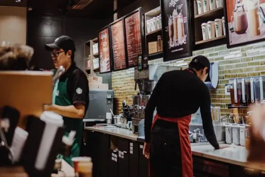 Starbucks é alvo de ação de despejo por dívida de R$ 3,3 milhões