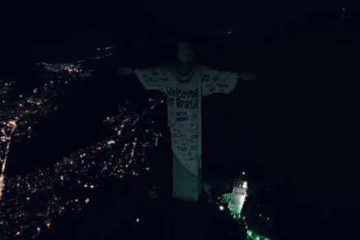 Cristo Redentor ganha projeção em homenagem a Taylor Swift