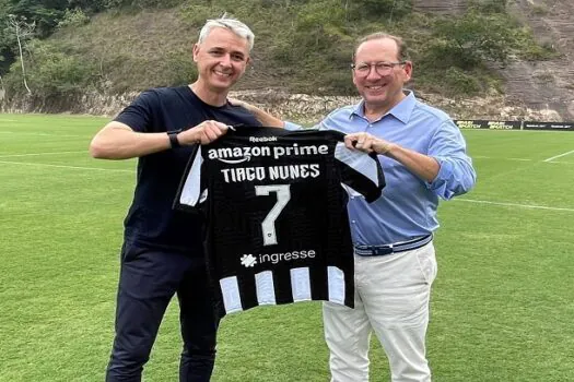 Botafogo anuncia contratação do técnico Tiago Nunes