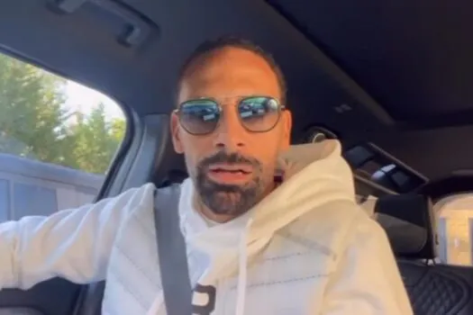 Torcedor é condenado por fazer gestos racistas contra Rio Ferdinand na Inglaterra