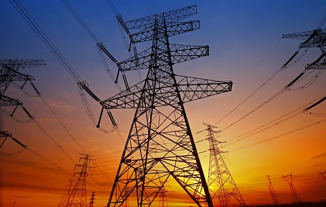 Wire,Electrical,Energy,At,Sunset