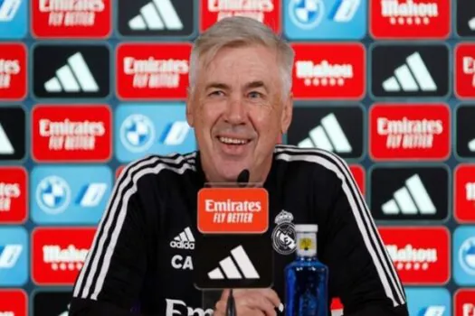 Ancelotti renova contrato com o Real Madrid