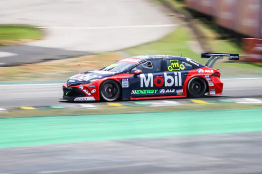 Disputando título da Stock Car, Zonta faz pole; veja os acontecimentos de hoje em Interlagos