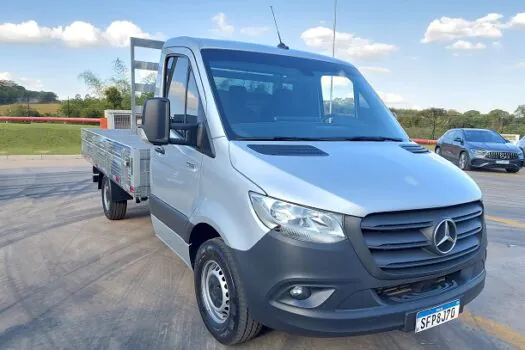 Na logística urbana – Mercedes-Benz Sprinter Truck