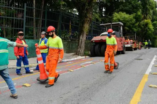 Prefeito Orlando Morando anuncia nova etapa de recapeamento no Jardim do Mar