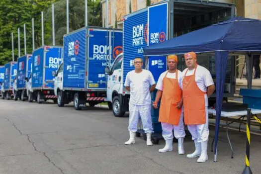 Bom Prato serve almoço especial no Natal e Ano Novo