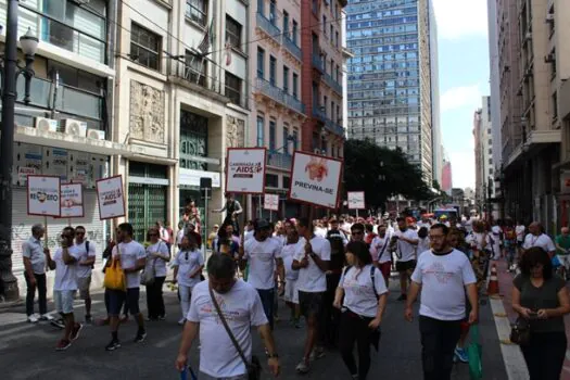 Caminhada da AIDS acontece nesta quarta (20) com arte, cultura e informação