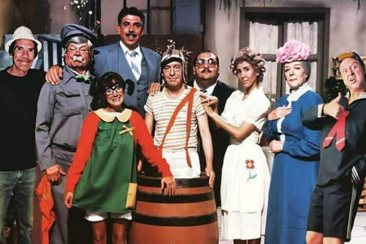 Com ‘Chaves’ proibido, SBT manda dublar filmes inéditos para homenagear Roberto Bolaños