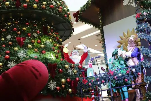 Complexo Tatuapé promove espetáculo de Natal com tradução simultânea em Libras