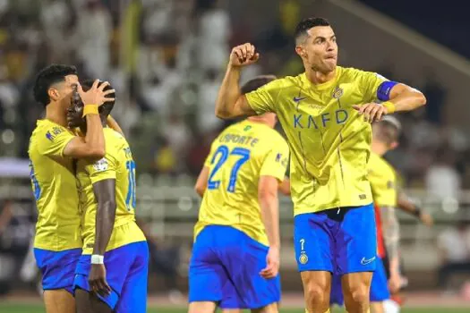 CR7 marca em jogo 1200 e lidera vitória do Al-Nassr contra o Al-Riyadh