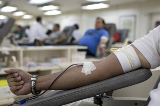 Doação de sangue cai no fim do ano e nas férias; veja como doar