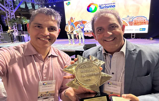 entrega-premio-turismo