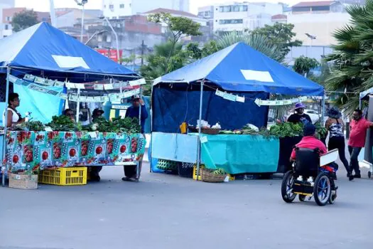 Feira Agroecológica funciona nesta sexta-feira (15/12) no centro de Diadema