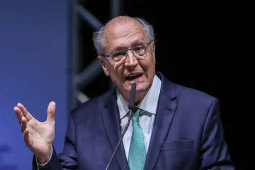 Alckmin diz que reforma tributária será importante para maior abertura da economia do Brasil