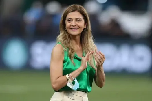 Após vitória que praticamente garante título ao Palmeiras, Leila brinca: ‘Estão mais calmos?’