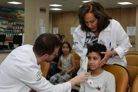 ‘Lentes do Saber’ entrega óculos de graça para mais 259 estudantes