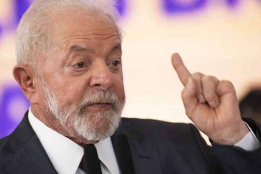 Como será o ato do 8 de janeiro convocado por Lula e quem vai participar da cerimônia