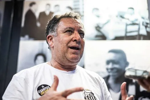 Marcelo Teixeira volta a presidir o Santos após 13 anos em meio a maior crise do clube