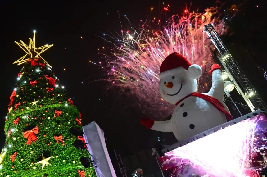 Santo André inaugura Paço Encantado com espetáculo emocionante e dá início ao Natal Solidário