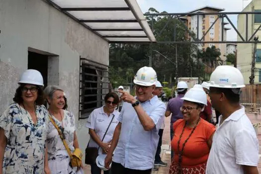 Estado e Prefeitura visitam obras da Praça da Cidadania de Diadema