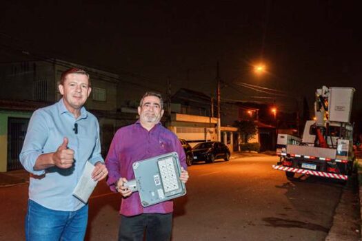 Prefeito Orlando Morando anuncia chegada do Programa Mais Luz à região dos Casa