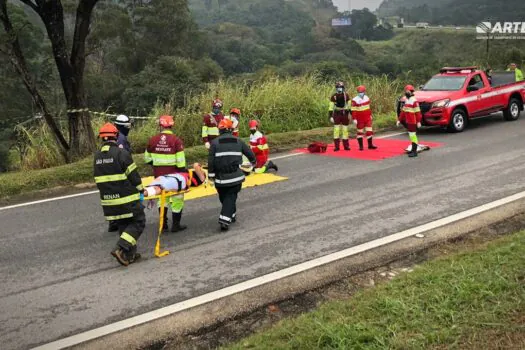 ARTESP participa de simulado de acidente realizado pela ViaOeste em Osasco