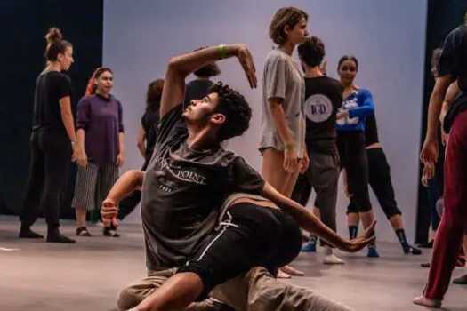 São Paulo Escola de Dança inscreve para curso de técnica de balé clássico