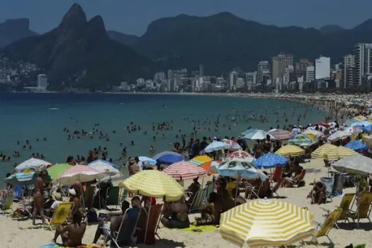 Turismo deve ter melhor verão em pelo menos 13 anos no Brasil, prevê entidade