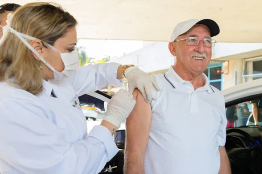 Santo André reforça atenção para segunda dose da vacina bivalente contra a Covid-19