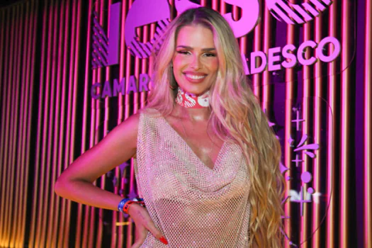 Yasmin Brunet procura coach e dá pista que vai entrar no BBB 24