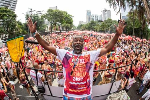 Bangalafumenga comemora dez anos em São Paulo e esquenta pré-carnaval paulistano