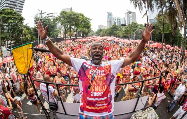 Bangalafumenga comemora dez anos em São Paulo e esquenta pré-carnaval paulistano